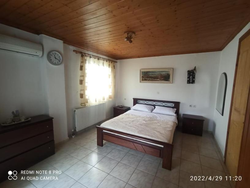 Villa Theo Marathiász Kültér fotó